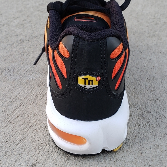 NIKE AIR MAX TN PLUS Sunset Women's 6 New - Picture 5 of 6